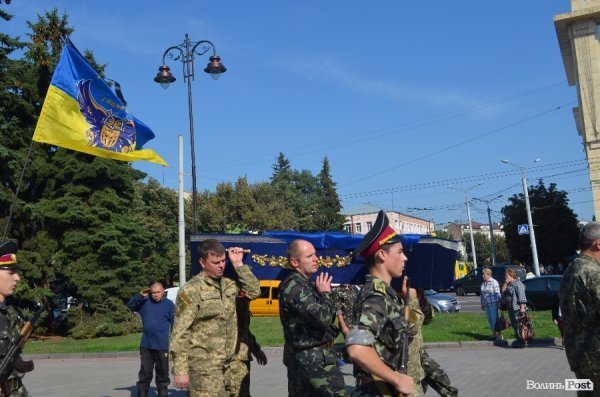 У Луцьку попрощалися з Віктором Кумецьким. ФОТО