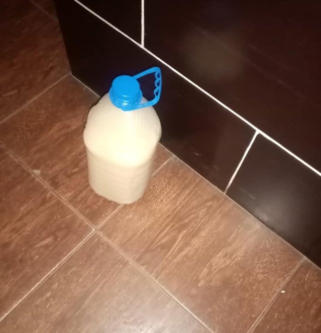 У Маневицькій виправній колонії в ув'язнених вилучили заборонені речі. ФОТО