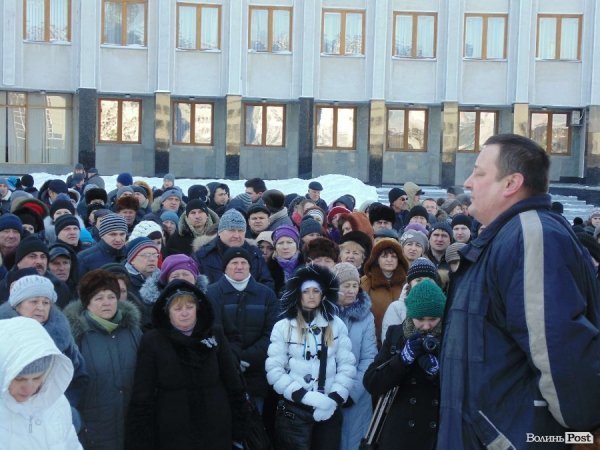  У Луцьку помолилися за загиблих у Києві і волю України. ФОТО