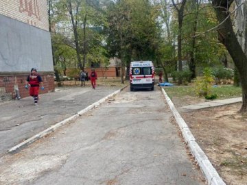 У Херсоні від російського снаряду загинула співробітниця міської військової адміністрації