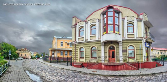 Серія незвичних фото Луцька зі звичних місць