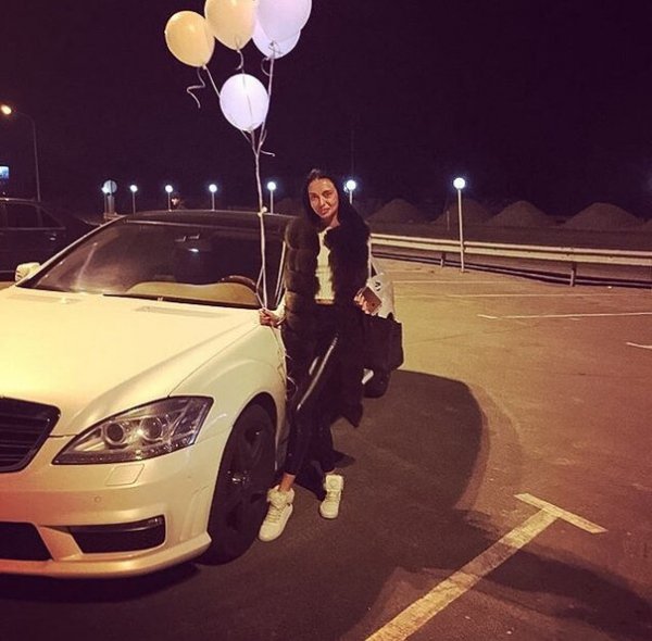 У мережі Інтернет українці прагнуть здаватися не тими, ким є. ФОТО