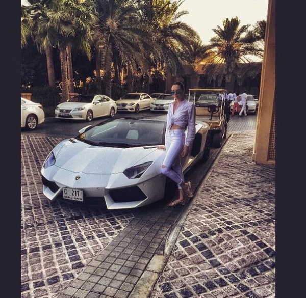 У мережі Інтернет українці прагнуть здаватися не тими, ким є. ФОТО