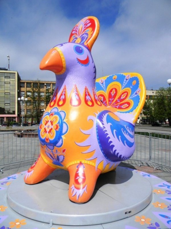 У луцького диво-птаха з’являються  «брати». ФОТО