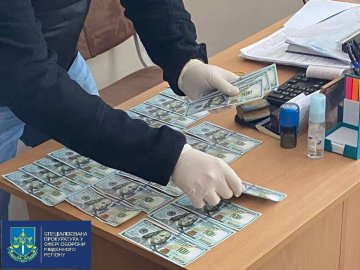Одеський лікар за $5500 виготовляв фіктивні довідки для ухилянтів