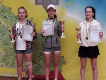 Юна луцька спортсменка – чемпіонка Всеукраїнського тенісного турніру