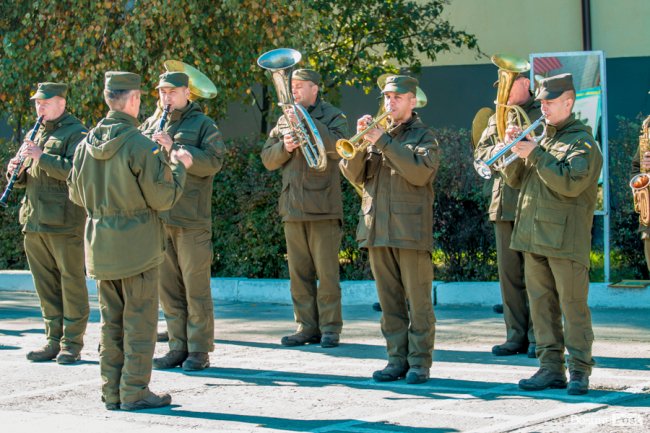У Луцьку з Днем захисника України привітали нацгвардійців. ФОТО