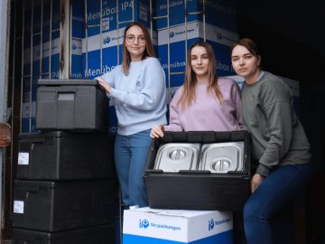 Кухня на Волині безкоштовно годує медиків, переселенців та бійців. ФОТО