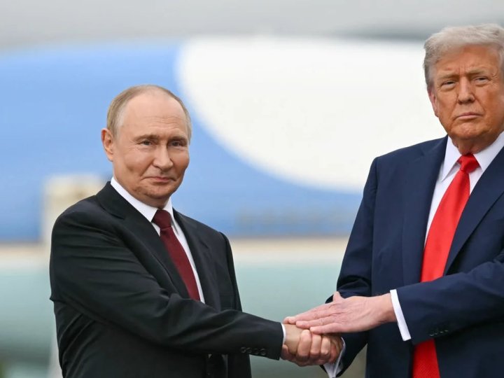 Трамп підтвердив скасування зустрічі з путіним у Будапешті: наші розмови ні до чого не приводять