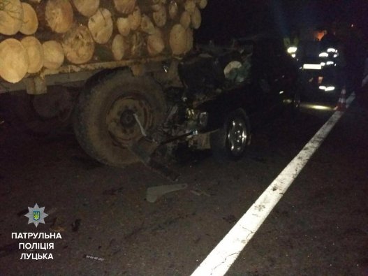 Смертельна аварія біля Голоб і бурштин в шкарпетках. Надзвичайні новини тижня