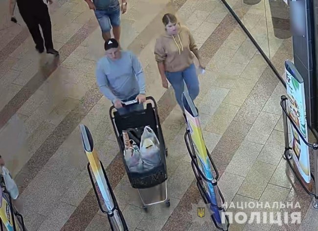 У Луцьку встановлюють особи людей, які причетні до скоєння крадіжки