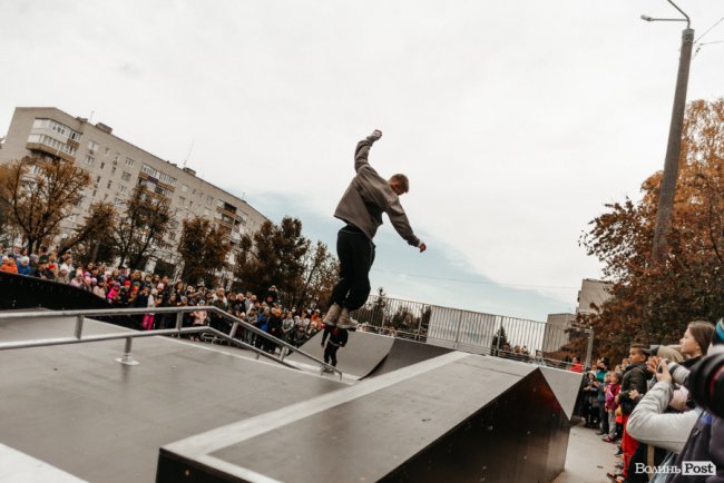 У Луцьку відкрили перший урбан-парк «Молодіжний». ФОТОРЕПОРТАЖ