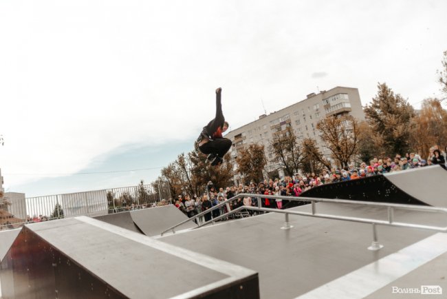 У Луцьку відкрили перший урбан-парк «Молодіжний». ФОТОРЕПОРТАЖ