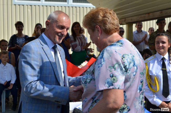 Майбутні захисники: у Луцьку для військових ліцеїстів пролунав перший дзвоник. ФОТО