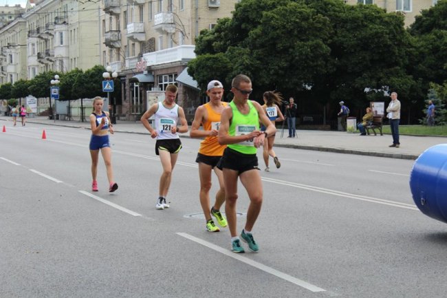 У центрі Луцька відбулися міжнародні змагання зі спортивної ходьби