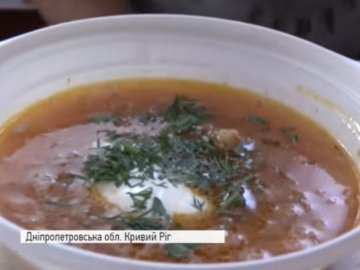 У Кривому Розі відкрили безплатну соціальну їдальню