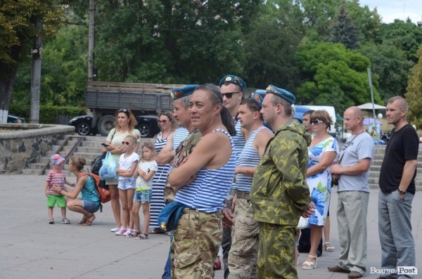 Свято «крилатої піхоти» у Луцьку. ФОТОРЕПОРТАЖ