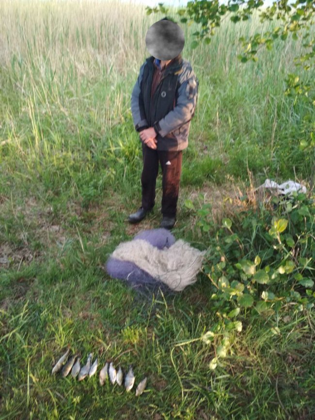 За перший тиждень червня у браконьєрів на Волині вилучили понад 10 кілограмів риби