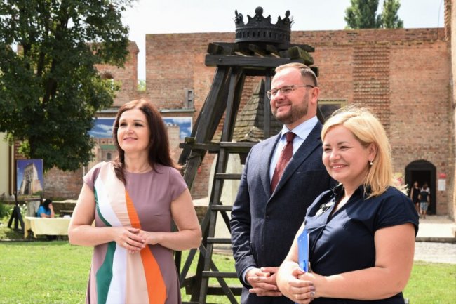 «Скоро до школи»: у Луцьку провели благодійну акцію для дітей. ФОТО