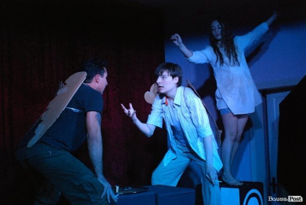 драма «Зірки»