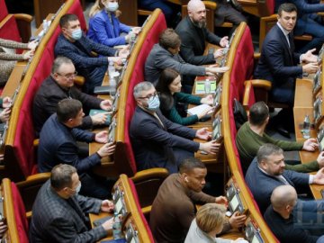 Стефанчука просять відправити «закон про заборону УПЦ МП» до Венеційської комісії. ПРІЗВИЩА