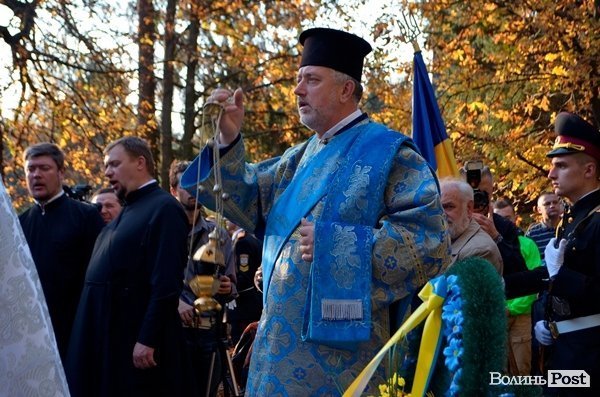 У Луцьку вшанували память тих, хто поклав життя за Україну. ФОТО