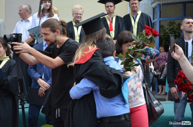 У луцькому політесі «відгуділи» випускний. ФОТО
