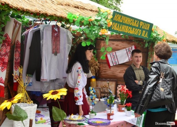 ПТУ Волині презентують: одяг, їжа, меблі та навіть мангал. ФОТО 