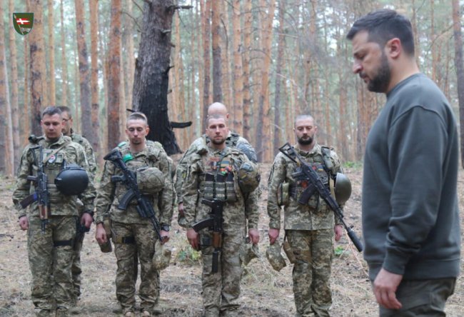 Президент нагородив воїнів волинської бригади орденами «За мужність». ФОТО
