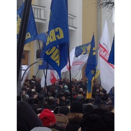 Мітинг у Вінниці: на вулиці вийшло понад  2 тисячі людей. ФОТО