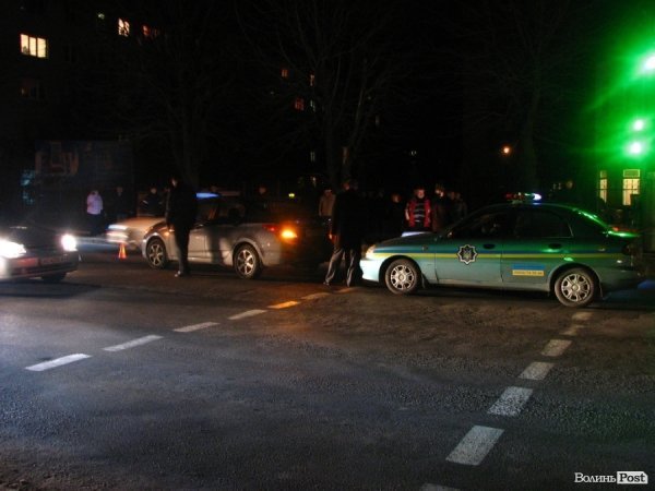 У Луцьку автомобіль збив на смерть людину. ФОТО