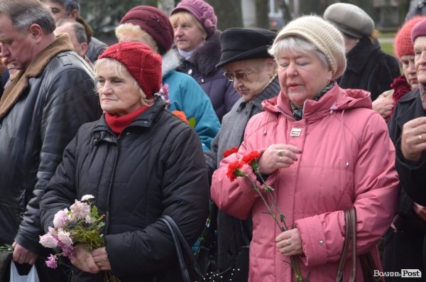 У Луцьку вшанували ліквідаторів аварії на ЧАЕС. ФОТО 