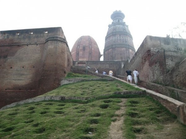 Волиняни місяць мандрували святими місцями Індії. ФОТО