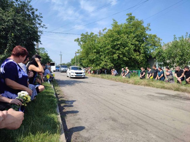 На Волині попрощалися із Героєм Вадимом Бельським. ФОТО