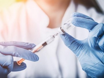 Через смерть пацієнтів в Україні заборонили два відомі препарати