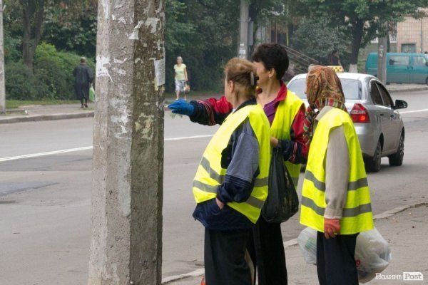 Янукович у Луцьку: засилля міліції і величезні затори. ФОТО