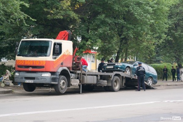 Янукович у Луцьку: засилля міліції і величезні затори. ФОТО