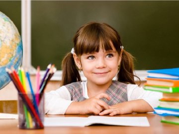 «Таксі» до школи, Wi-Fi і здорове харчування: вперше за 20 років у закладах освіти України оновлять правила