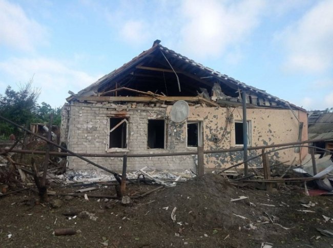 На Сході за добу обстріляли майже 50 населених пунктів: є загиблі. ФОТО