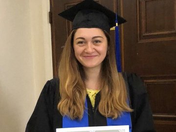 Українка в 25 років отримала вісім вищих освіт і встановила рекорд