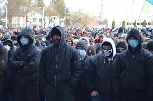 Студентський мітинг у Луцьку. ФОТО. ВІДЕО