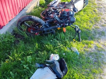 На Волині – ДТП з мотоциклістами: травмувалися двоє неповнолітніх дівчат