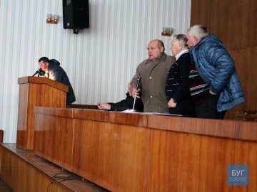 Місто і село на Волині не можуть поділити дачний масив