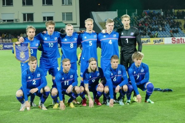 Молодіжна збірна України програла Ісландії. ФОТО