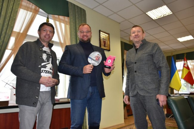 У школах Луцької громади хочуть встановити тенісні столи