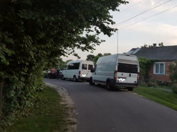 «За які заслуги повинні терпіти ці незручності?», - волиняни скаржаться на черги в Устилузі