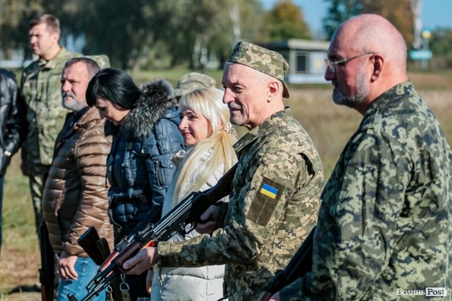 Зі стрільбами та кулішем: як на Волині відзначали День бійця тероборони. ФОТО