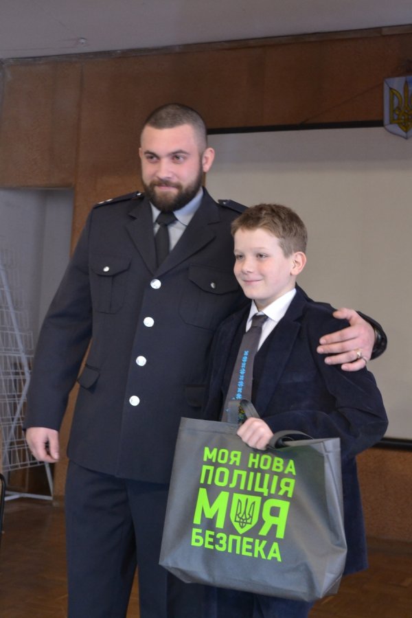 Луцький першокласник створив мультик про патрульну поліцію