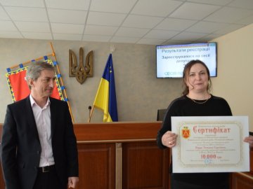 За успішність учнів нагородили ковельських педагогів: назвали суму премії.ФОТО