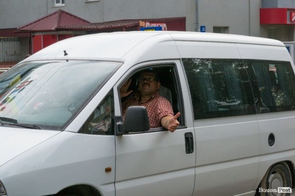 Янукович у Луцьку: засилля міліції і величезні затори. ФОТО